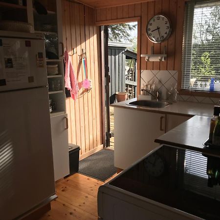 Hyggeligt Sommerhus I Ebeltoft, Taet Pa Strand Og Skov. Zewnętrze zdjęcie